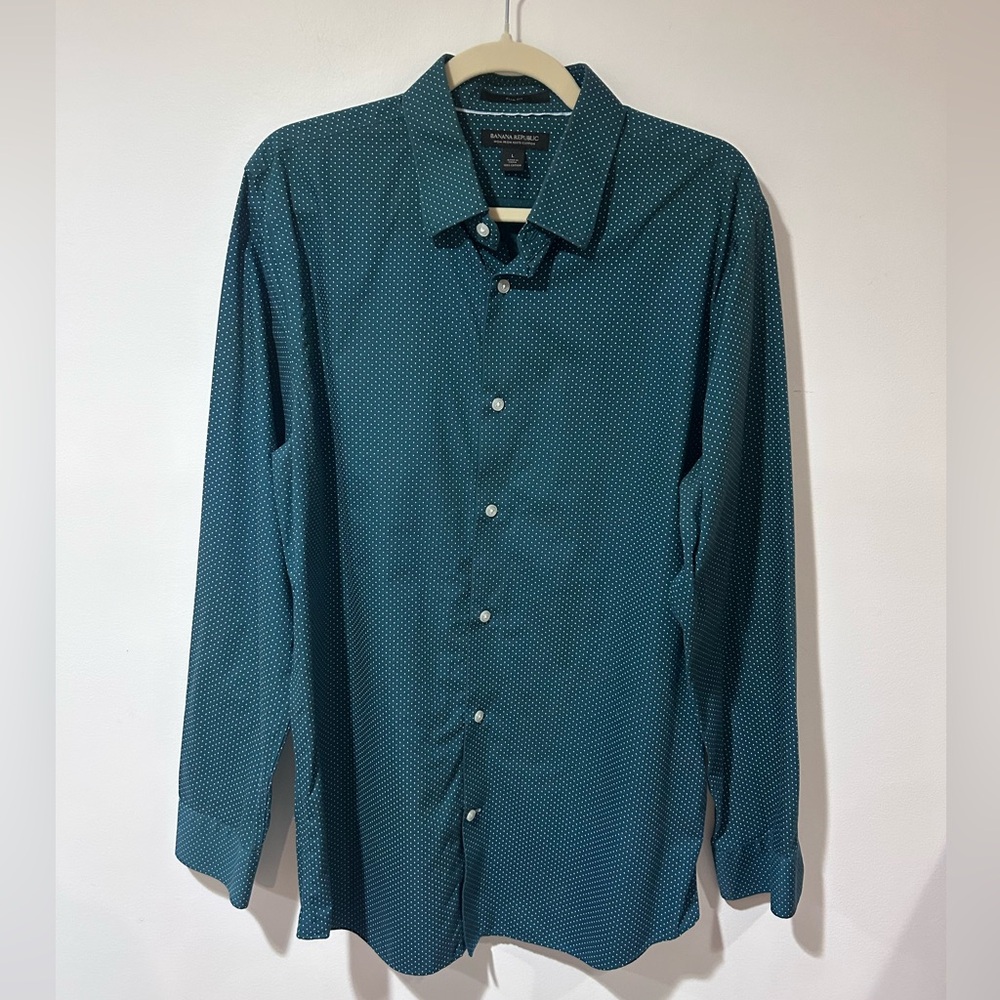 Banana Republic Blue Casual Button Down Shirt